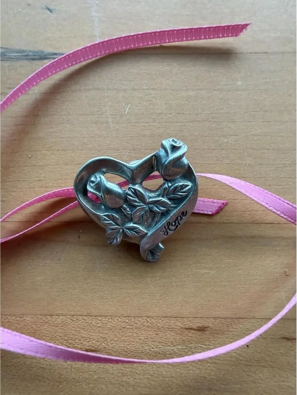 Longaberger Hoirzon of Hope Heart Pewter Pin/Tie-On